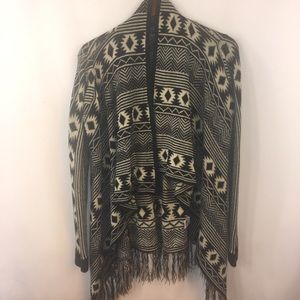 Almost Famous Sweater L Fringe Tribal Boho Aztec